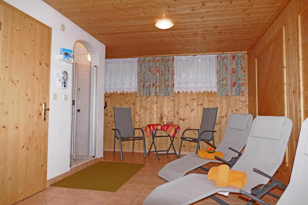 Hiaslahof Appartement Mariapfarr Buitenkant foto