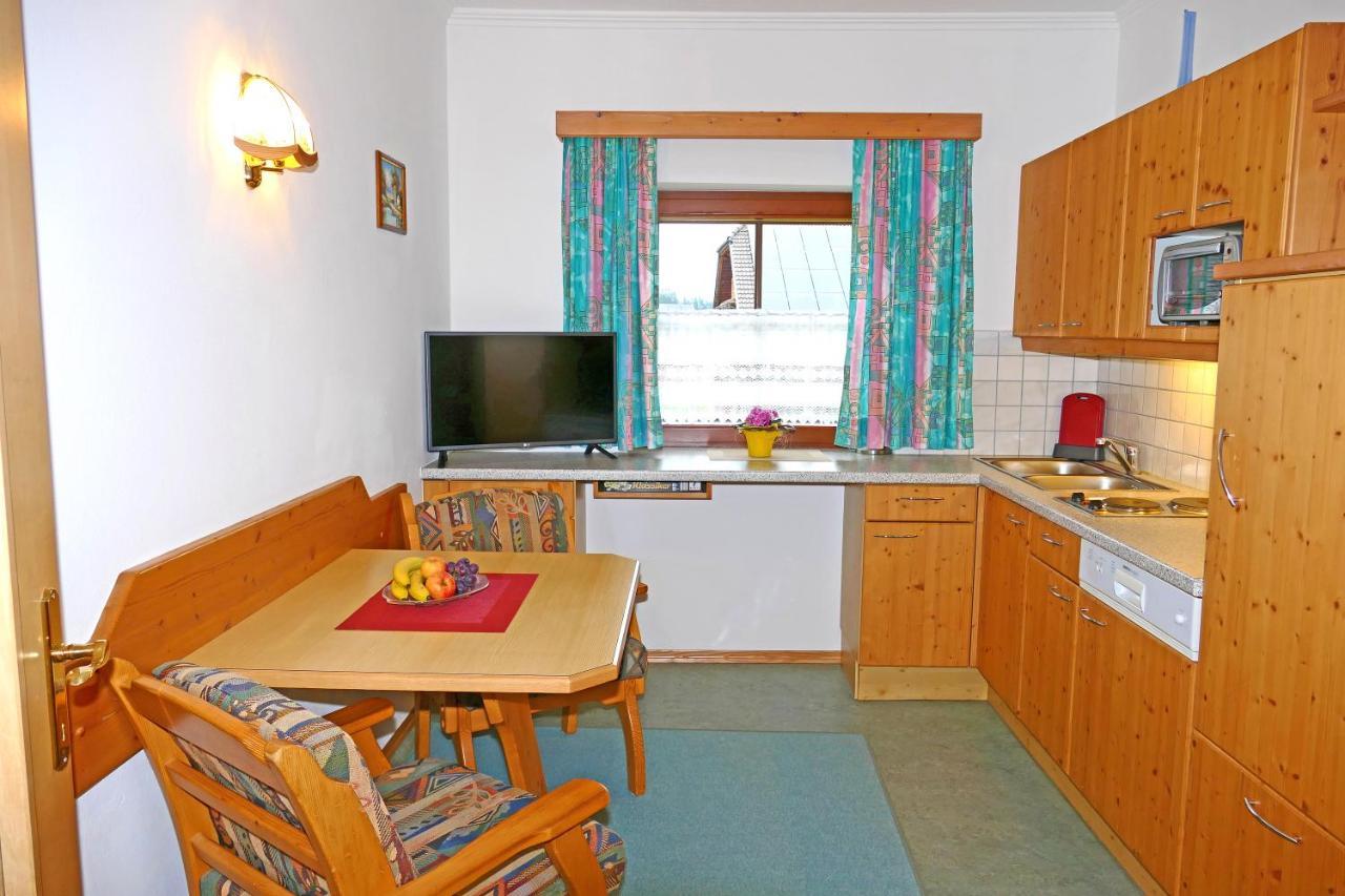 Hiaslahof Appartement Mariapfarr Buitenkant foto